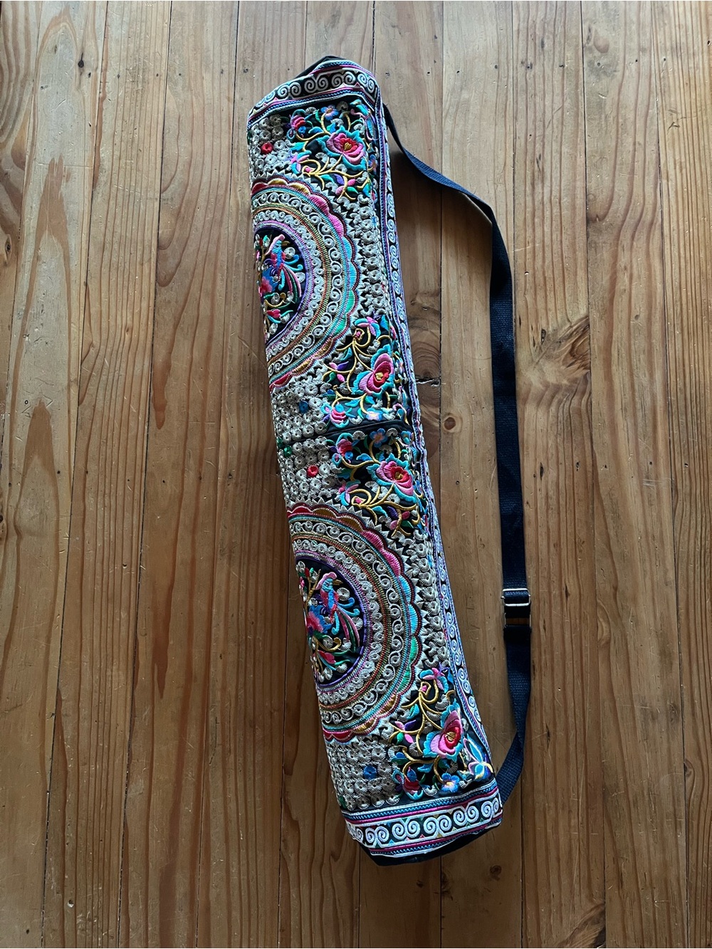 Embroidered Floral Hmong Tribe Yoga Mat Bag w/Strap BRAND NEW NO TAGS